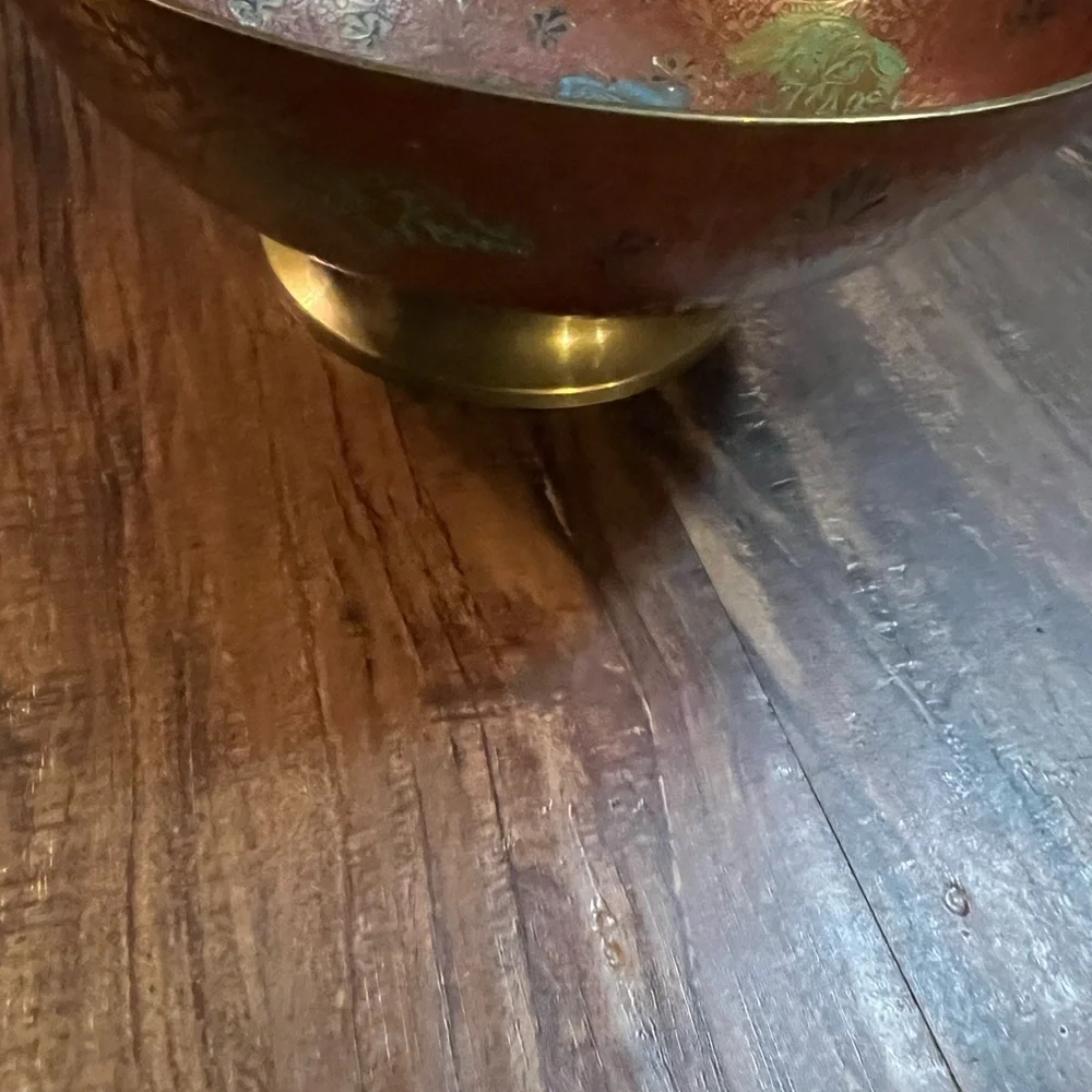 Solid brass , Hand Painted Indonesian Carved Bowl - Picture 4 of 5